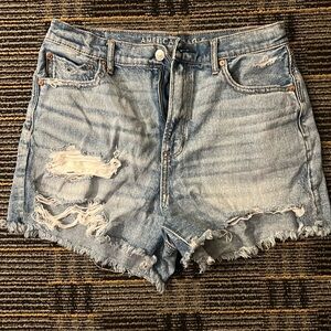 Highest rise 90s boyfriend shorts American Eagle size 10